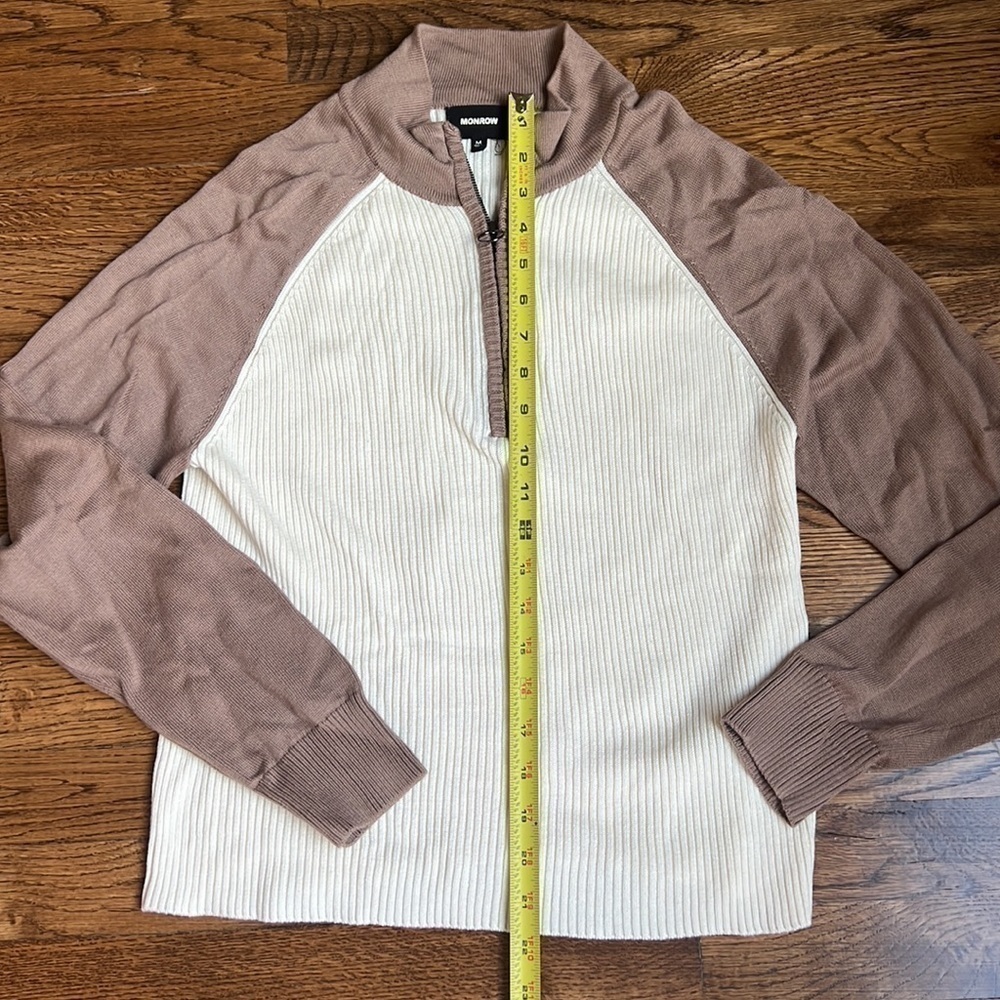 Monrow Two tone neutral 1/4 zip knit sweater size medium - Picture 7 of 12